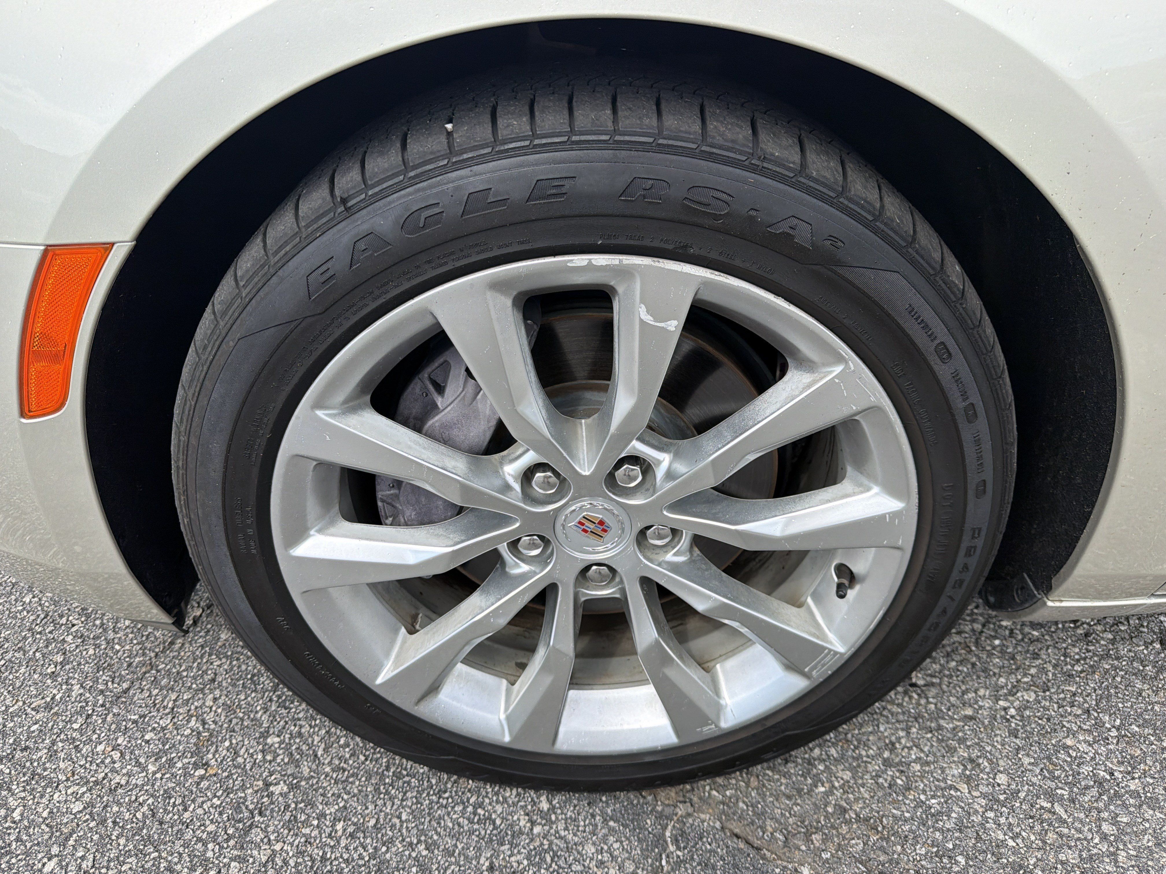 Used 2015 Cadillac XTS Luxury w/ Driver Awareness Package FWD image 12