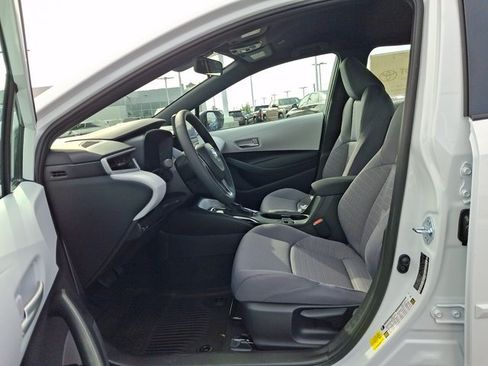 New 2026 Toyota Corolla SE FWD image 13