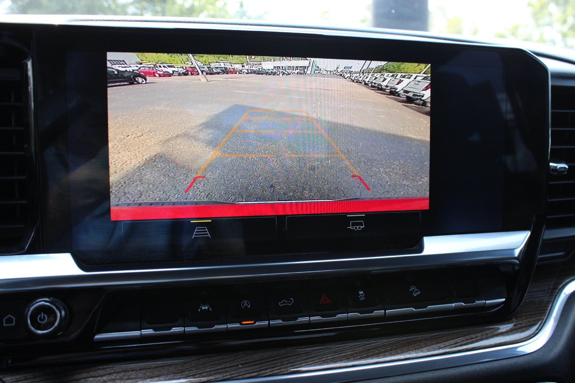 Used 2024 Chevrolet Silverado 1500 LT AWD/4WD image 36