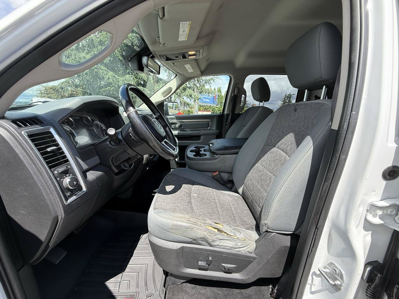 Used 2017 RAM 1500 Big Horn AWD/4WD image 8