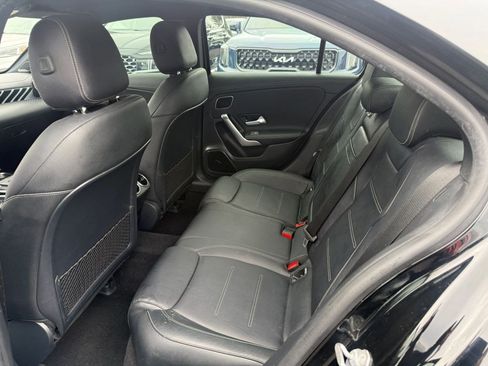 Used 2021 Mercedes-Benz A 35 AMG 4MATIC image 30