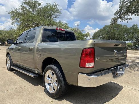 Used 2013 RAM 1500 Classic SLT w/ Remote Start & Security Group RWD image 5