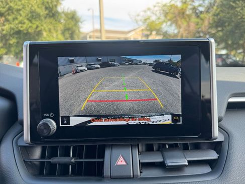 Used 2025 Toyota RAV4 LE image 17