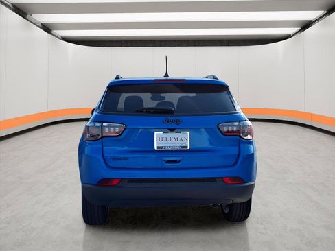 New 2026 Jeep Compass Latitude image 6