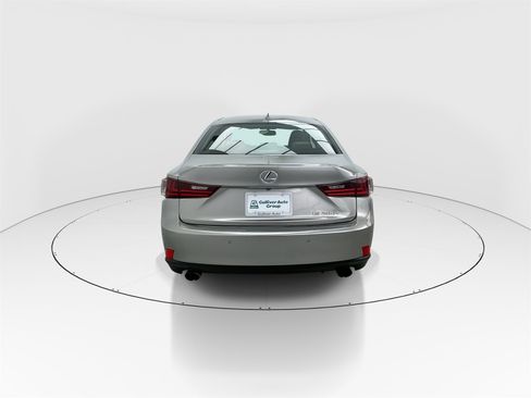 Used 2016 Lexus IS 200t image 7