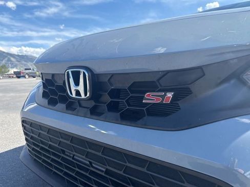 Used 2024 Honda Civic Si image 9