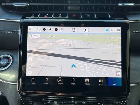 New 2025 Jeep Grand Cherokee L Overland w/ Trailer Tow Package image 17