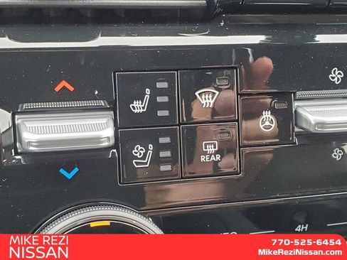 New 2026 Nissan Armada Platinum image 18