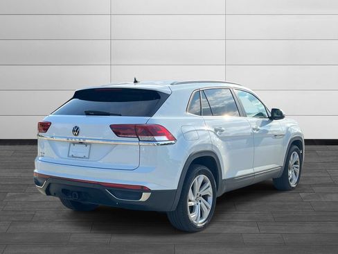 Used 2020 Volkswagen Atlas Cross Sport SE FWD image 5