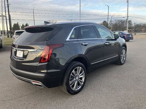 Certified 2022 Cadillac XT5 Premium Luxury image 5