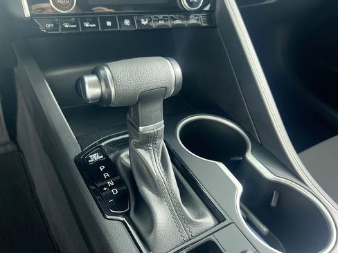 Used 2023 Kia K5 LXS image 23