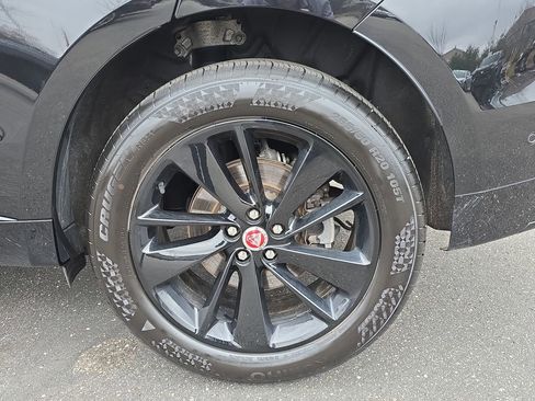 Used 2021 Jaguar F-PACE S image 34