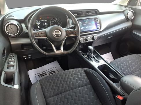 Certified 2023 Nissan Kicks SV FWD image 6