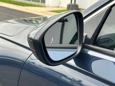 Used 2024 Honda Accord EX image 10