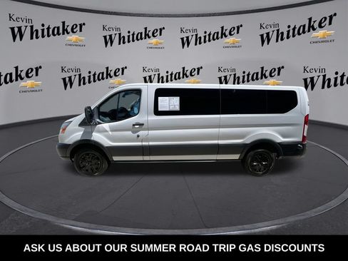 Used 2017 Ford Transit 350 XLT RWD image 6