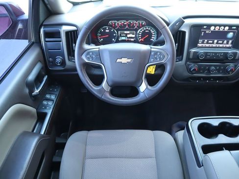 Used 2018 Chevrolet Silverado 1500 LT w/ All Star Edition image 10