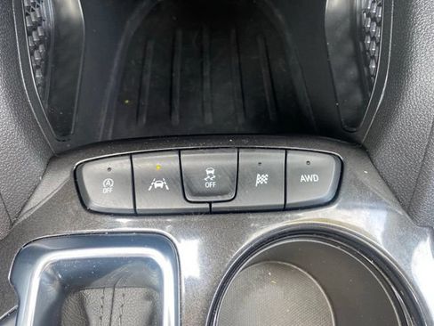 Used 2023 Chevrolet TrailBlazer ACTIV w/ Sun and Liftgate Package AWD/4WD image 12
