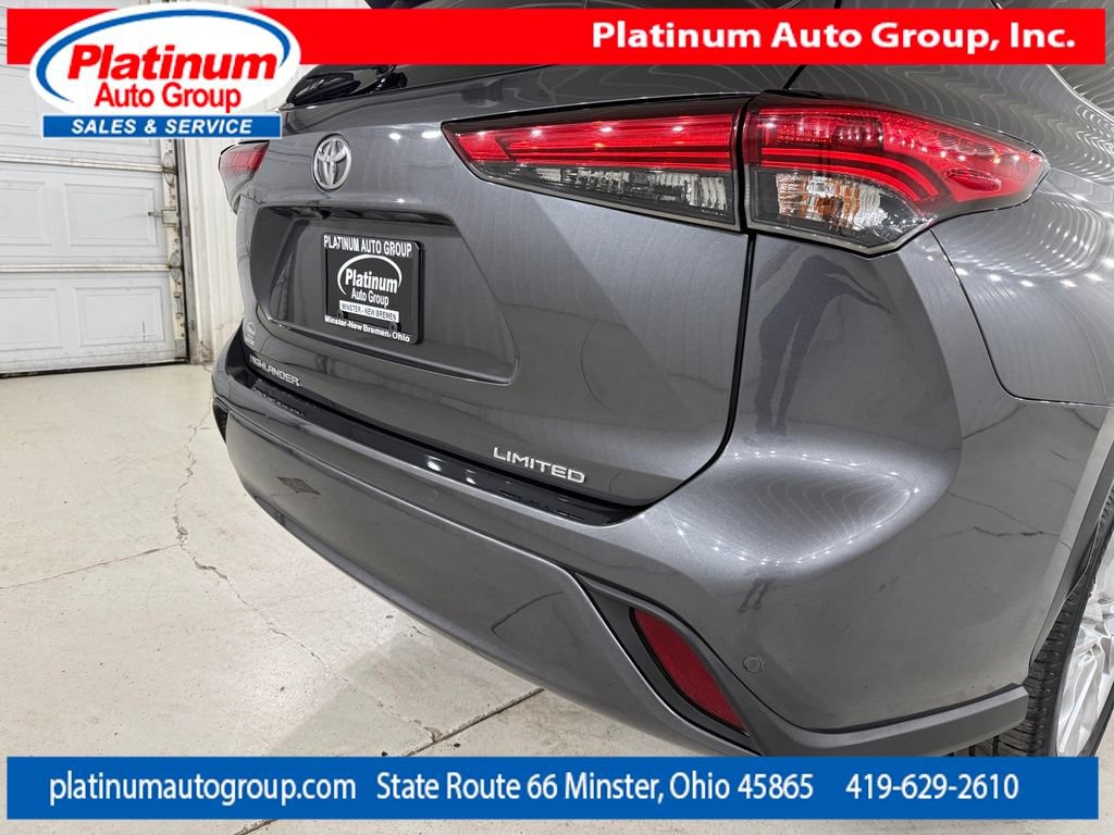 Used 2020 Toyota Highlander Limited FWD image 49