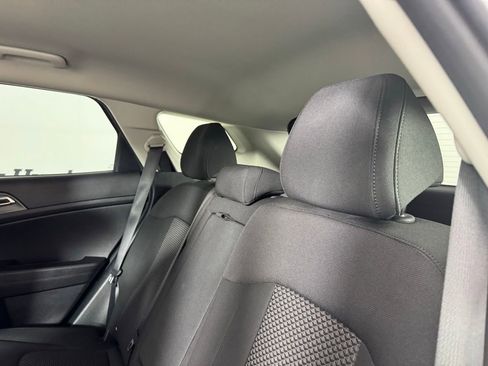 Used 2024 Kia Sportage LX FWD image 23