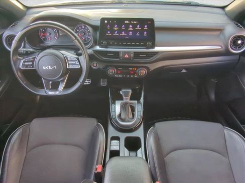 Used 2023 Kia Forte GT-Line w/ GT-Line Premium Package FWD image 18