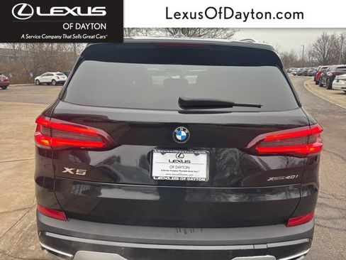 Used 2023 BMW X5 xDrive40i w/ Parking Assistance Package image 4