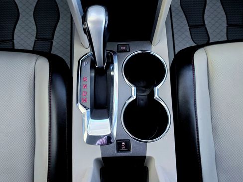 Used 2014 GMC Terrain SLT image 28