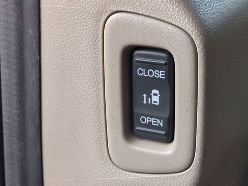 Used 2012 Honda Odyssey EX-L image 15