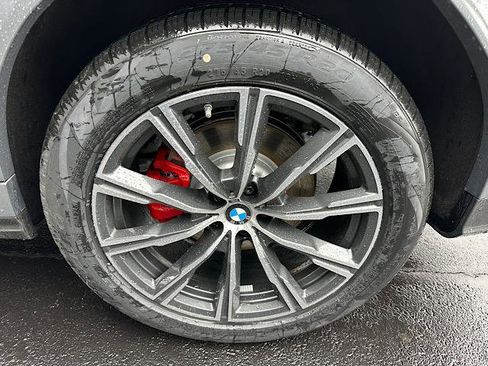 New 2026 BMW X6 xDrive40i image 7
