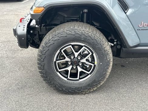 New 2026 Jeep Gladiator Rubicon image 13