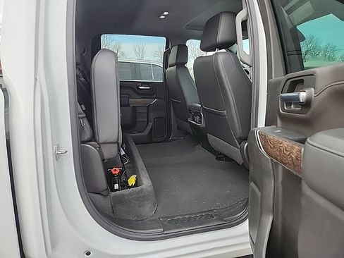 Used 2023 GMC Sierra 2500 Denali w/ Denali Ultimate Package image 11