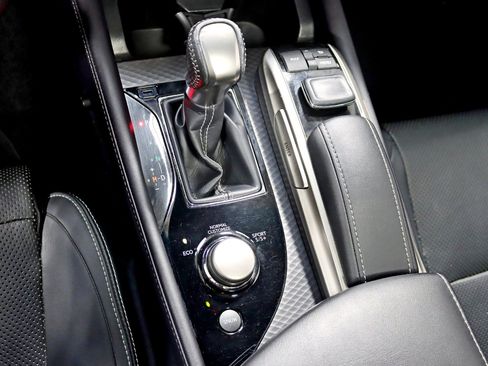 Used 2019 Lexus GS 350 F Sport w/ All Weather Package AWD/4WD image 26