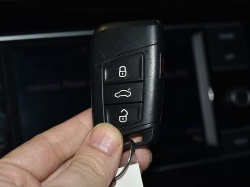 Used 2024 Volkswagen Taos S image 18