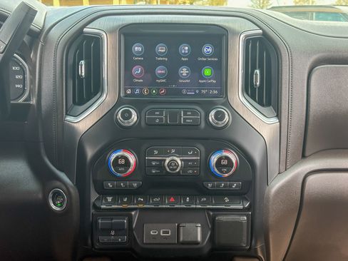 Used 2021 GMC Sierra 2500 Denali w/ Denali Ultimate Package image 26