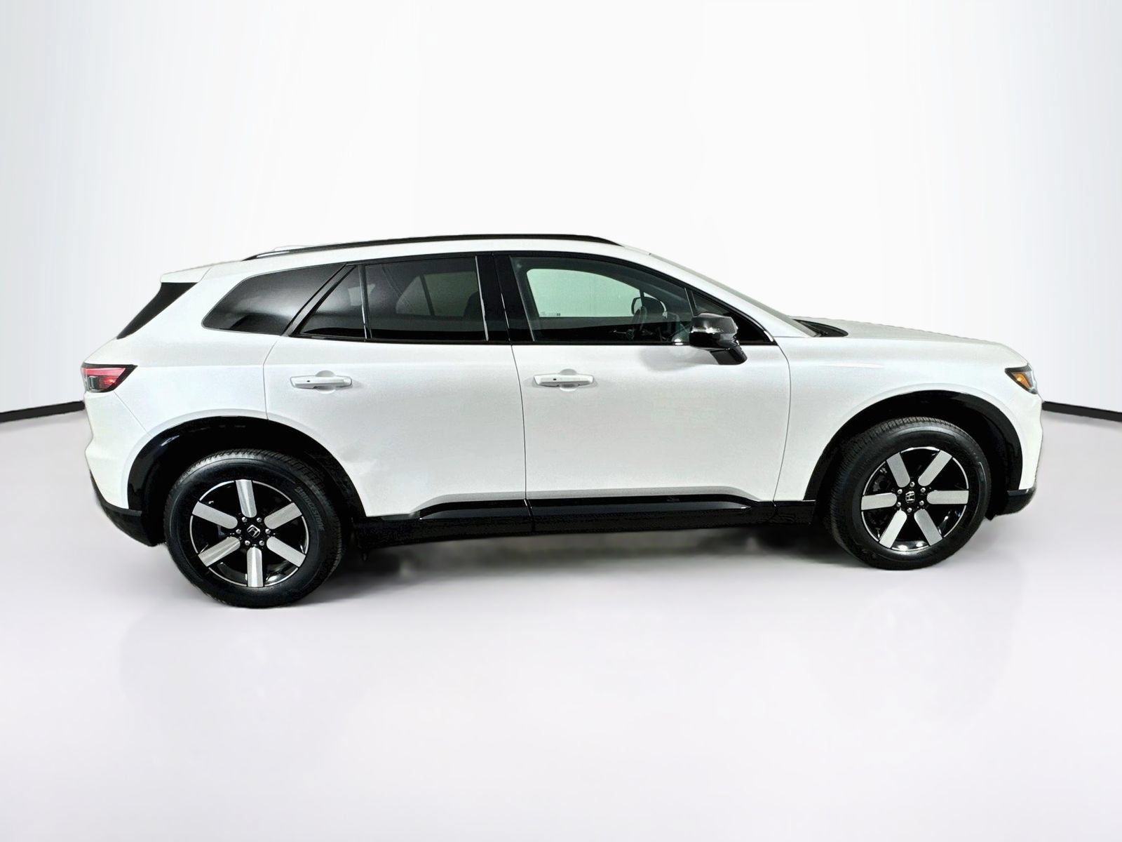 Used 2024 Honda Prologue Touring image 8