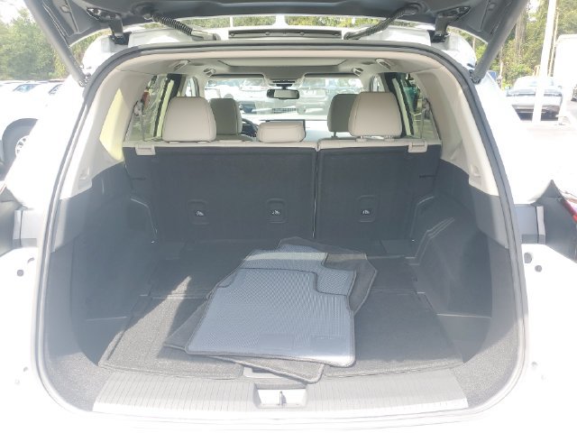 Used 2025 Nissan Rogue SL w/ SL Premium Package FWD image 7