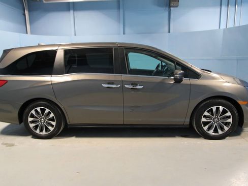 Used 2022 Honda Odyssey EX-L image 35