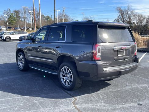 Used 2016 GMC Yukon Denali w/ Open Road Package image 5
