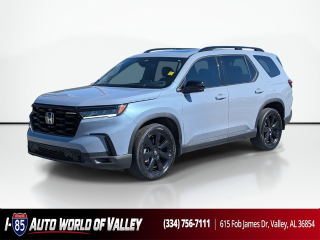 Used 2025 Honda Pilot Black Edition image 1