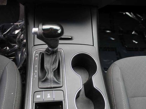 Used 2017 Kia Sorento AWD image 23