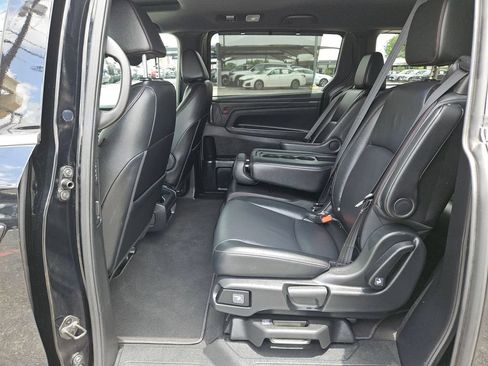Used 2025 Honda Odyssey Sport-L image 17