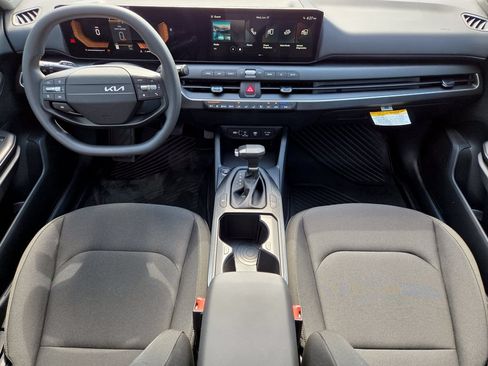 New 2026 Kia K4 FWD image 20