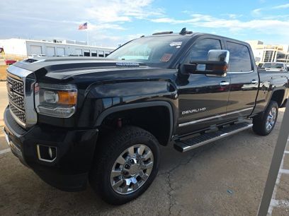 Used 2018 GMC Sierra 2500 Denali w/ Duramax Plus Package