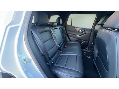 Used 2026 Chevrolet Equinox LT w/ Convenience Package II AWD/4WD image 31