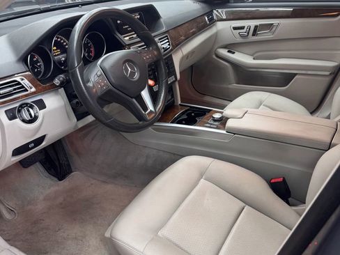 Used 2014 Mercedes-Benz E 350 Sedan w/ Premium 1 Package image 5