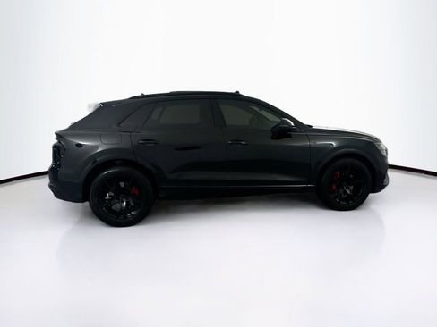 Used 2023 Audi Q8 Prestige AWD/4WD image 4