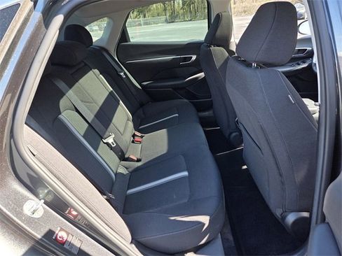 Used 2022 Hyundai Sonata SEL w/ Convenience Package image 11