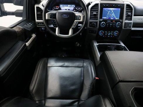 Used 2019 Ford F250 Lariat w/ Lariat Value Package AWD/4WD image 98