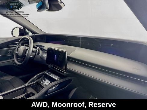 Used 2024 Lincoln Nautilus Reserve w/ Equipment Group 202A image 31