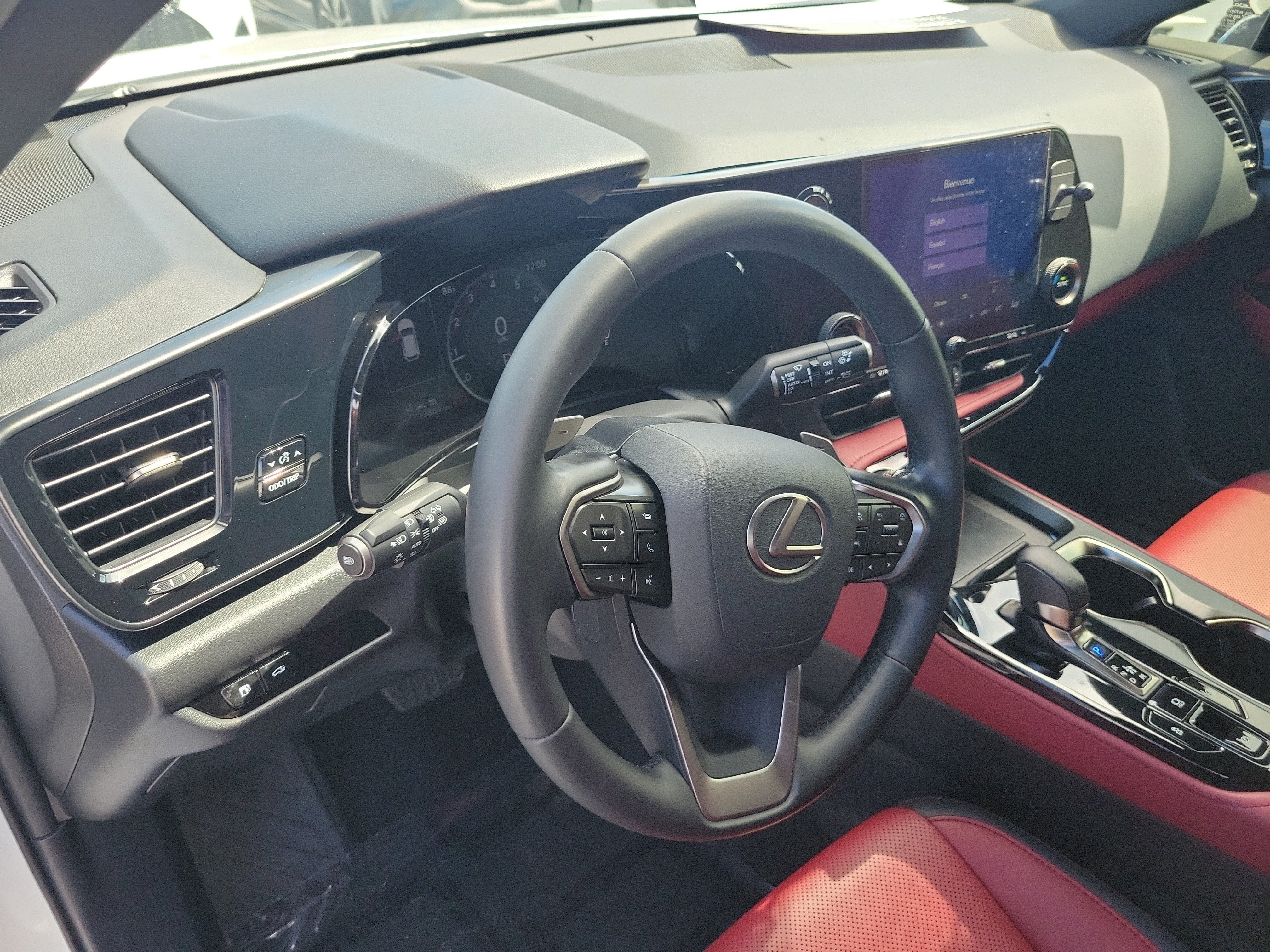 Used 2025 Lexus NX 250 FWD w/ Towing Package (2000 Lbs) image 22