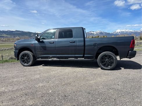 New 2026 RAM 2500 Laramie w/ Night Edition image 7